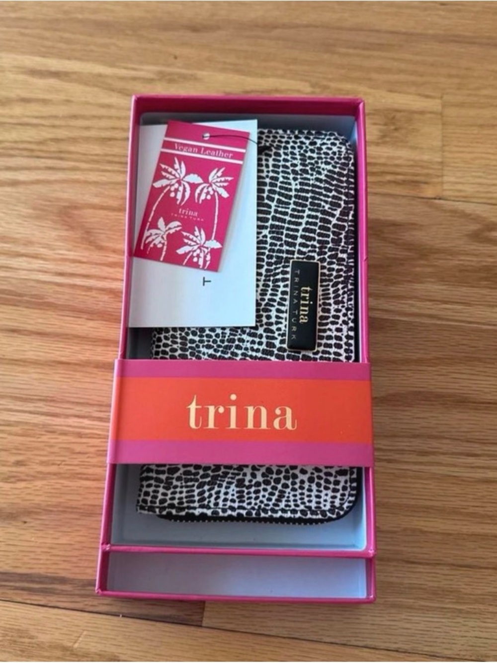 Trina Black & White Croc Embossed Vegan Zip around Wallet NWT
